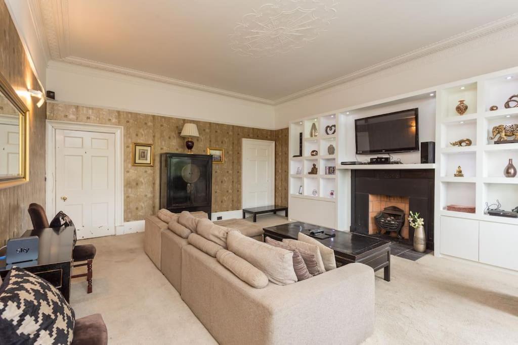 Prime Edinburgh City Centre - 4 Bed Penthouse מראה חיצוני תמונה