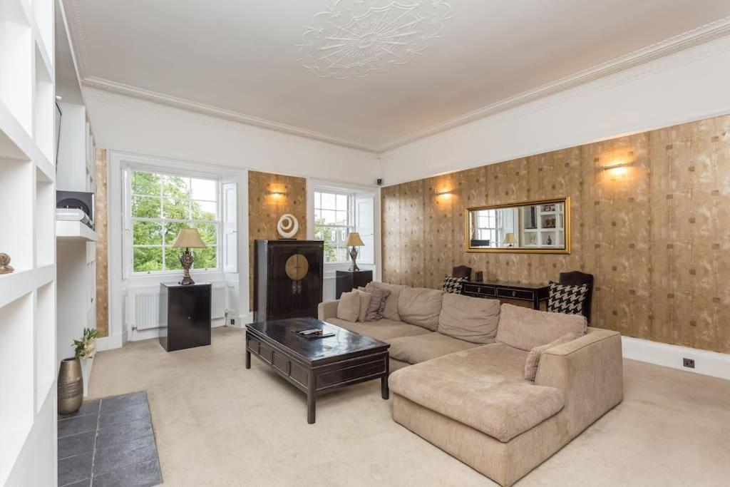 Prime Edinburgh City Centre - 4 Bed Penthouse מראה חיצוני תמונה