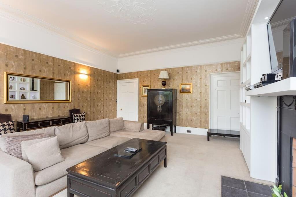 Prime Edinburgh City Centre - 4 Bed Penthouse מראה חיצוני תמונה